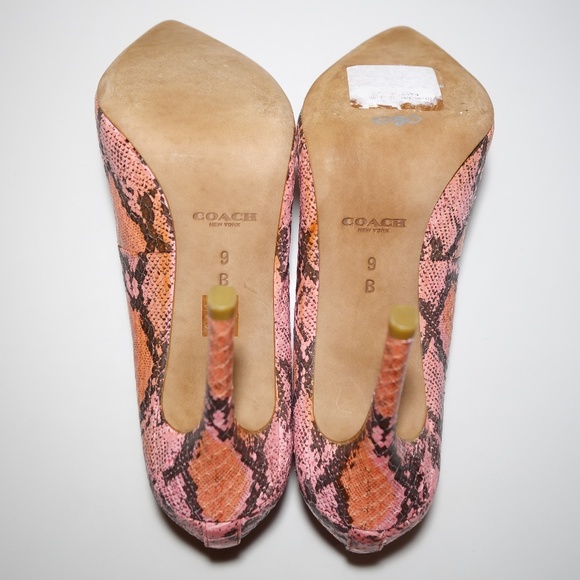 Coach Harlee Two Tone Snake Leather Pump Heels With Original Box, Size 9B - Picture 11 of 16